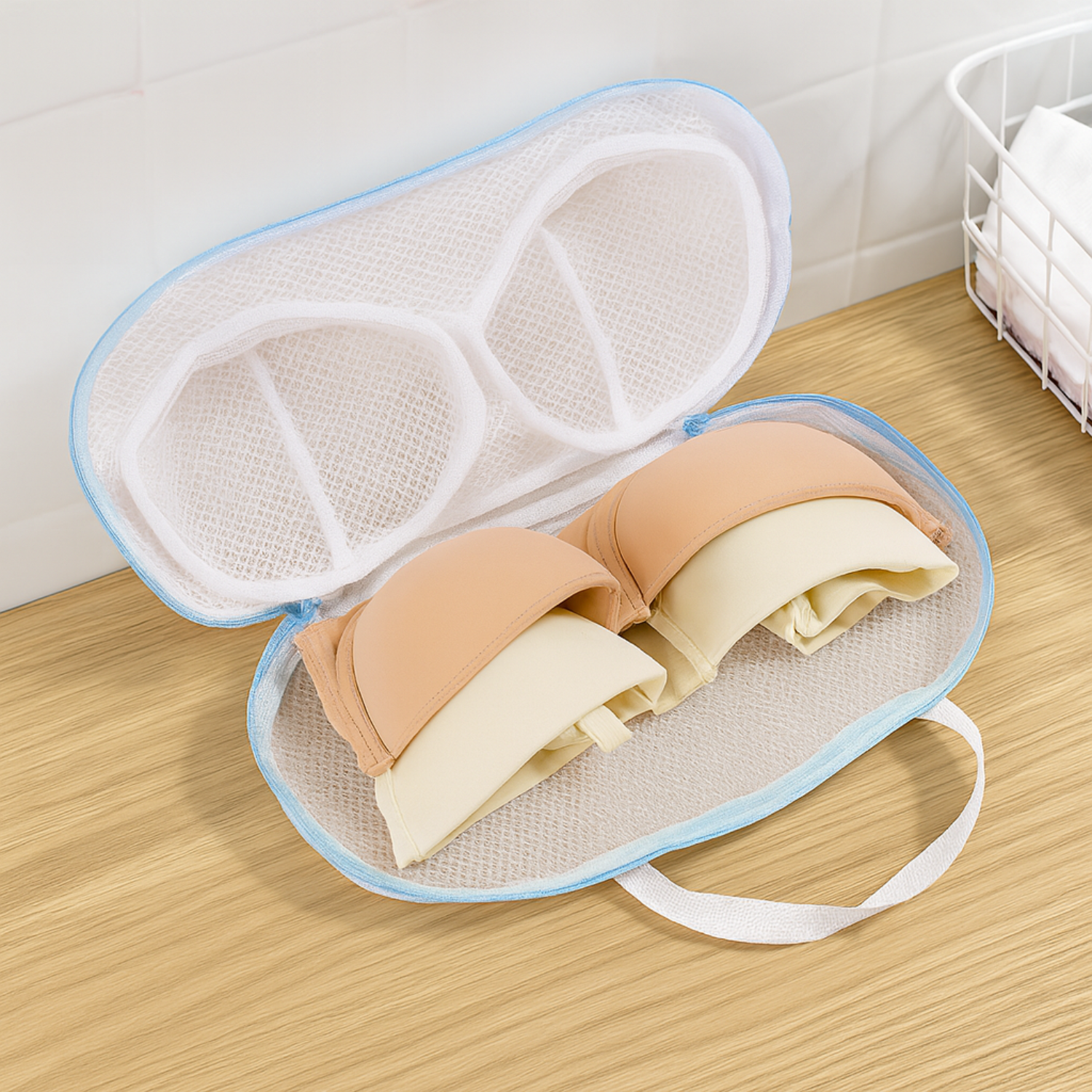 👙 BraSaver™ Deluxe Bra & Delicates Wash Bag ✨