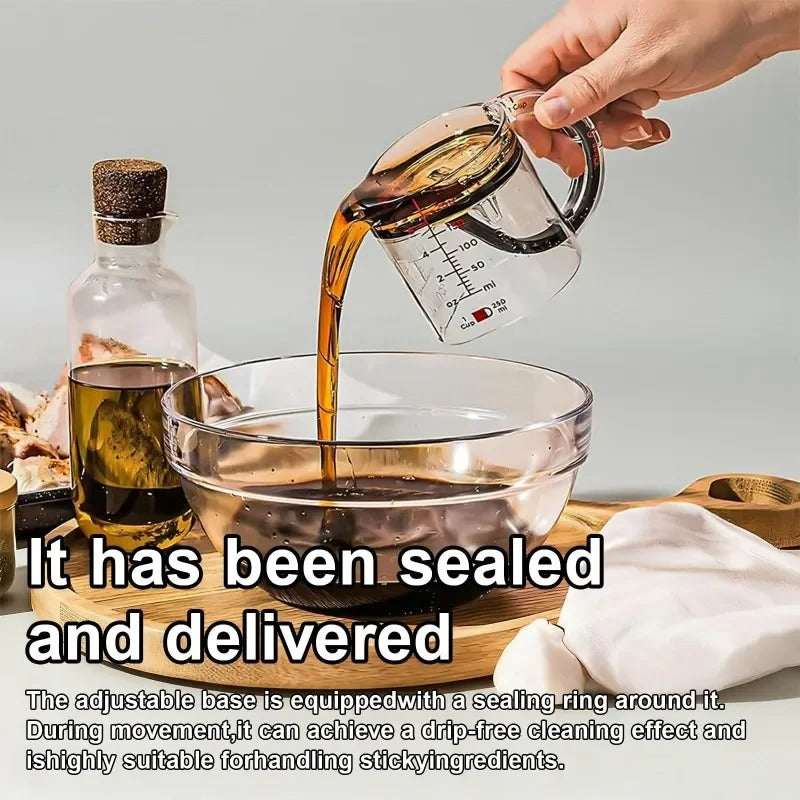 🍳 4-in-1 Adjustable Measuring Cup – Precision, Simplicity, and Clean Cooking